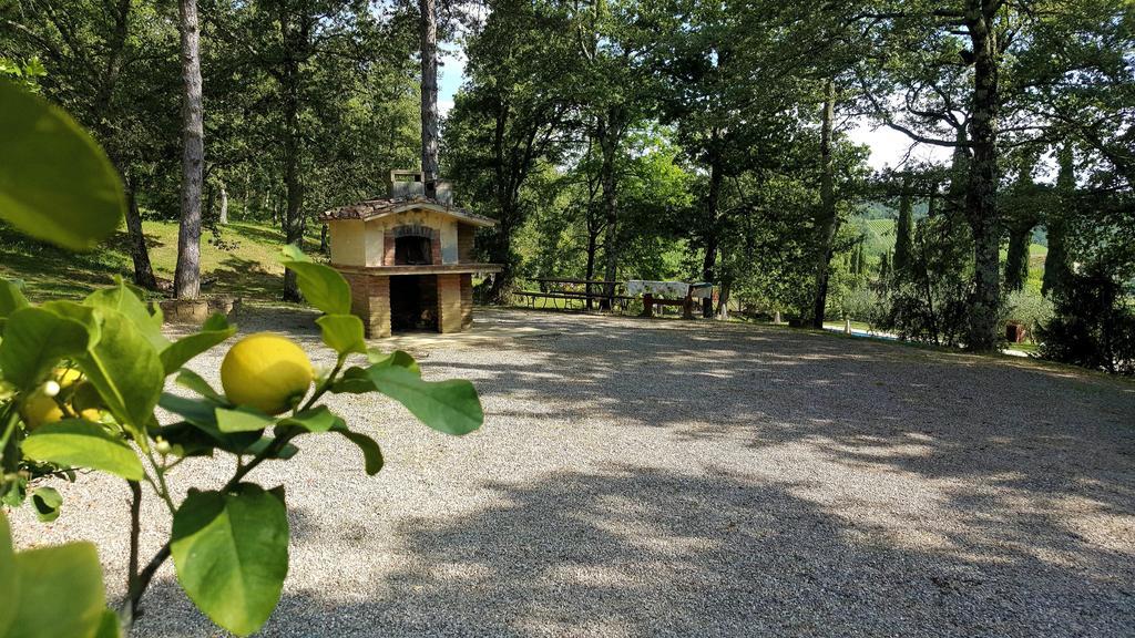 Holiday House Le Selvole ラッダ・イン・キアンティ エクステリア 写真